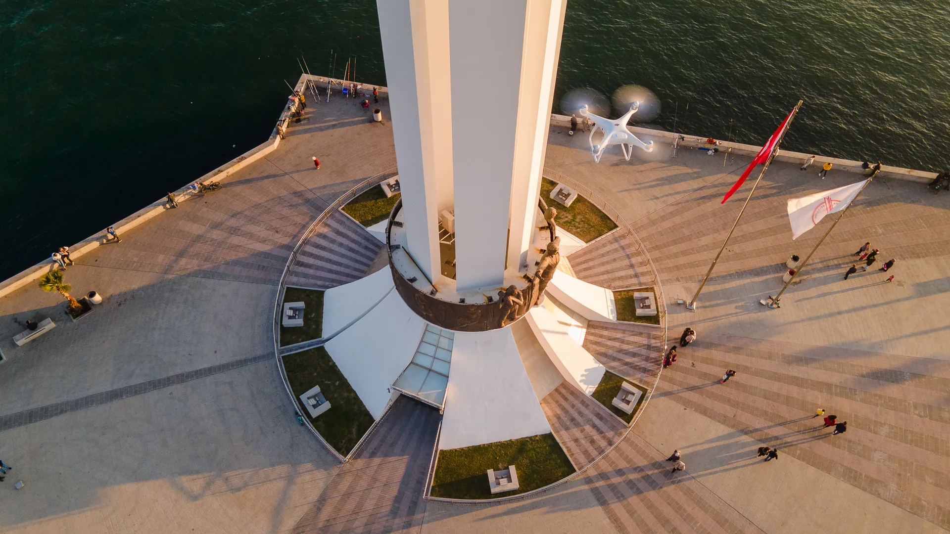 İzmir sahilinde drone çekimi